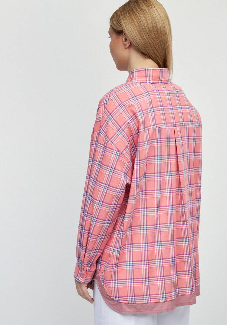 Рубашка в клетку с комбинацией трикотажа шир.  750, рис. 12