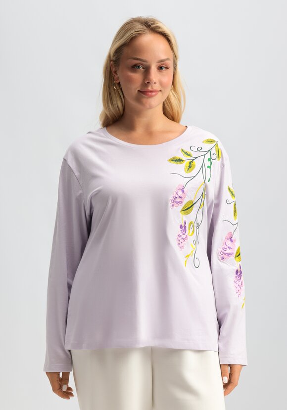 Лонгслив с вышивкой шир.  580, рис. 31