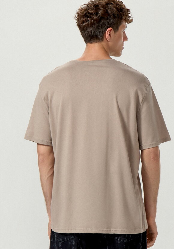 Комплект футболок с лаконичным принтом, 2 шт. шир.  580, рис. 43