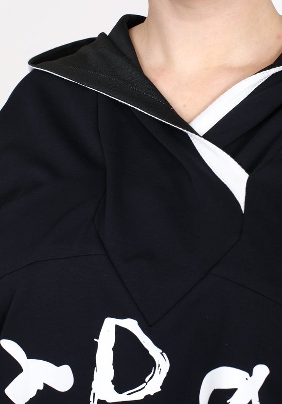 Свитшот Танец букв шир.  580, рис. 11