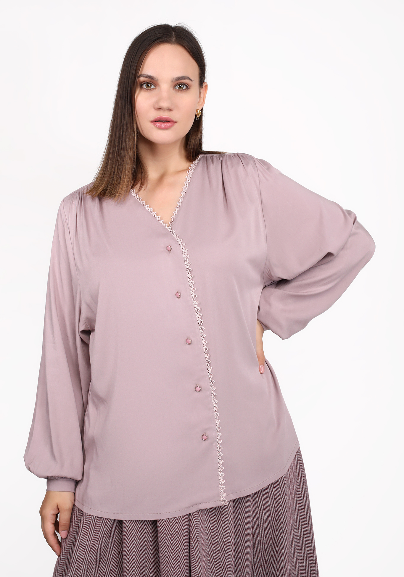 Блуза с V-образным вырезом и кружевом блуза однотонная с круглым вырезом