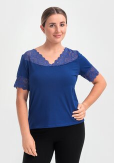 Майка Леди Джулия