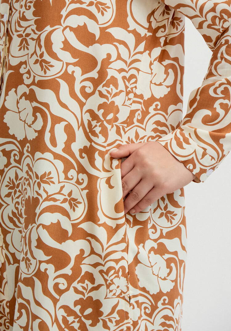 Блуза удлинённая с карманами шир.  750, рис. 7