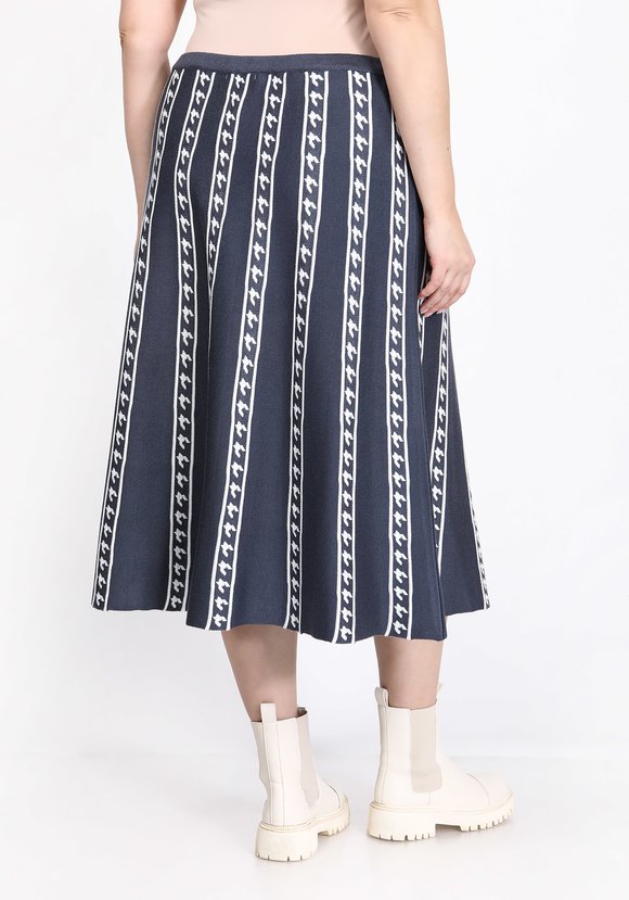 Юбка с вертикальным рисунком пье-де-пуль шир.  580, рис. 6