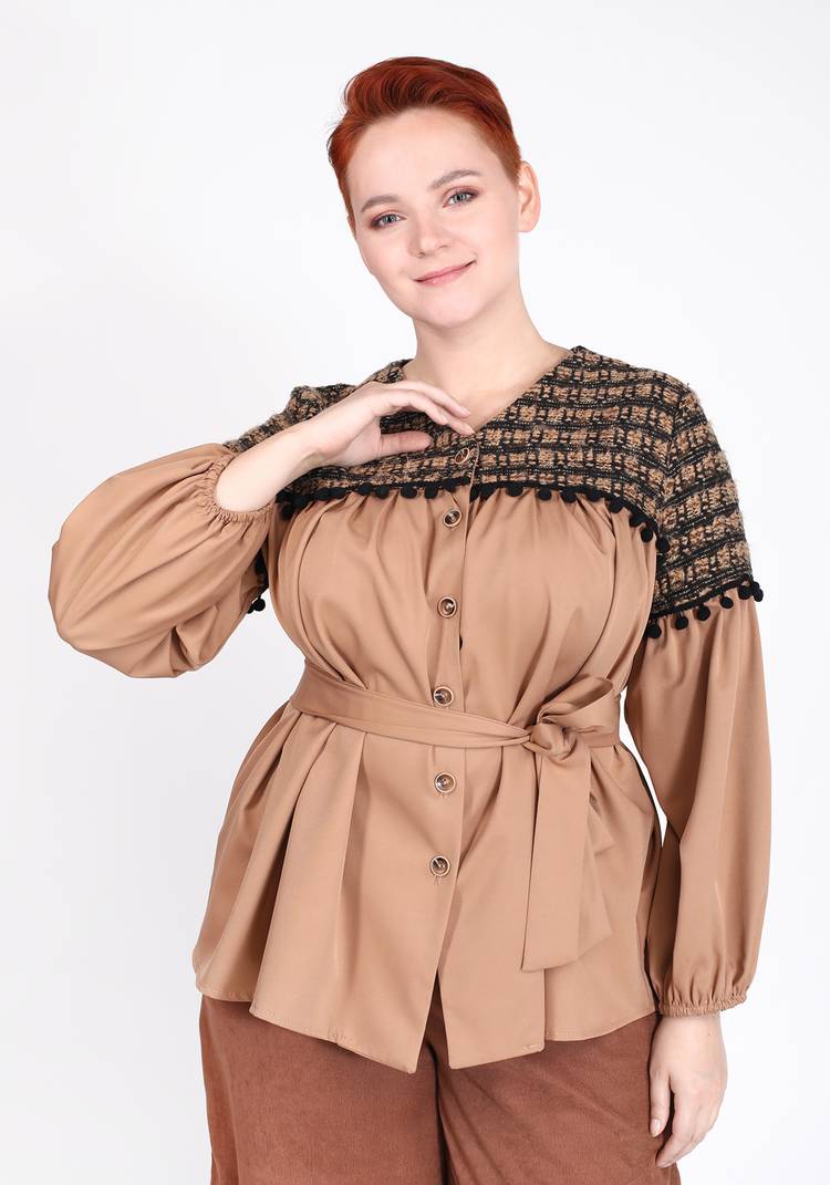 Блуза с поясом и декорированной кокеткой шир.  750, рис. 8