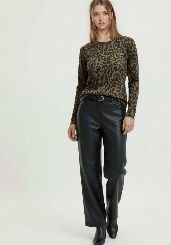 Лонгслив с анималистичным принтом шир.  580, рис. 14