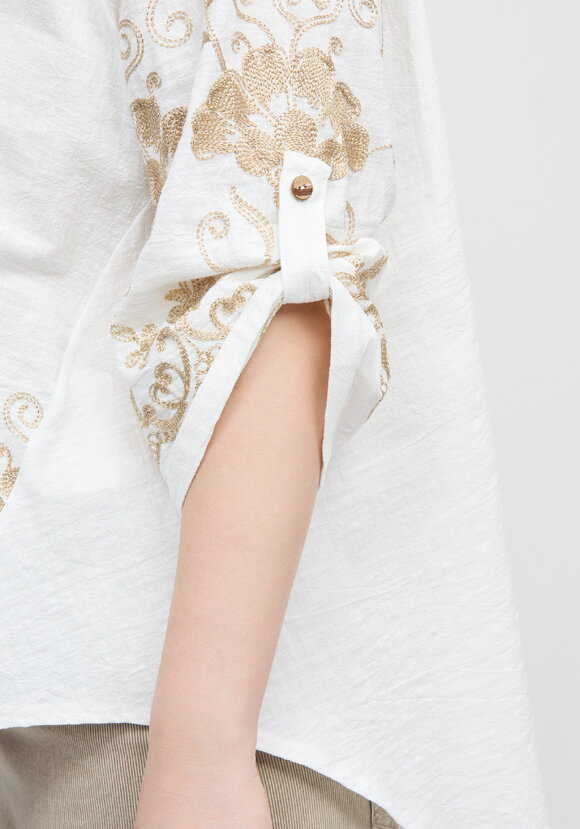 Блуза Цветочная симфония шир.  580, рис. 12