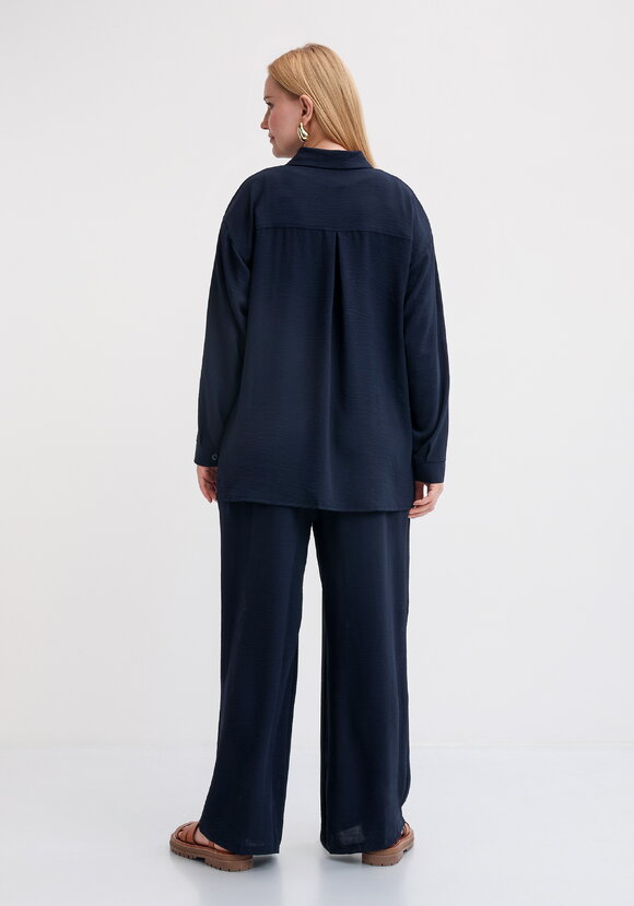 Костюм двойка с брюками шир.  580, рис. 3