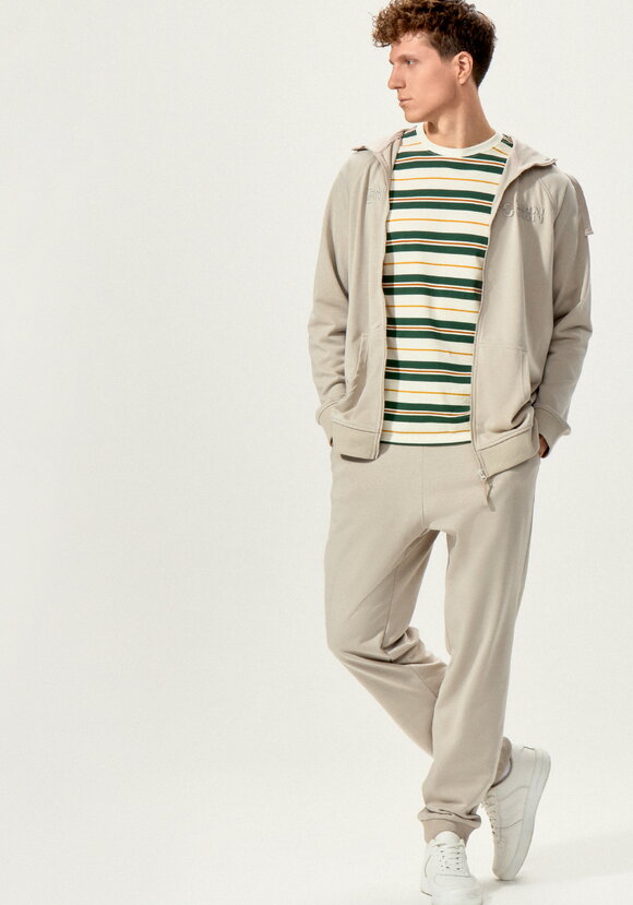 Брюки с карманами и манжетами по низу шир.  580, рис. 8