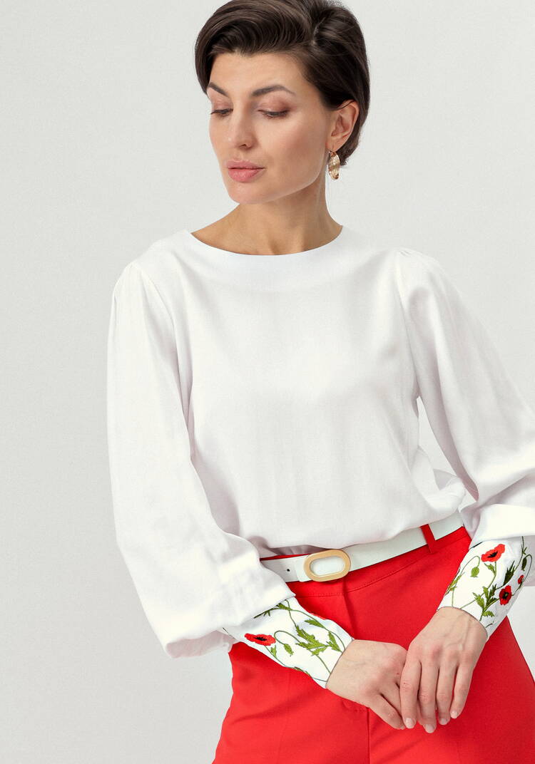 Блуза с цветочной вышивкой на манжетах шир.  750, рис. 10