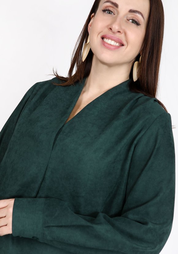 Блуза с V-вырезом горловины шир.  580, рис. 4