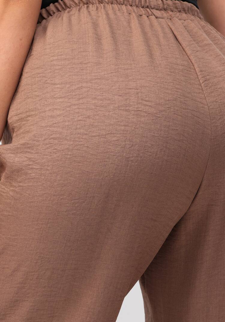 Брюки свободного кроя на резинке по поясу шир.  750, рис. 6