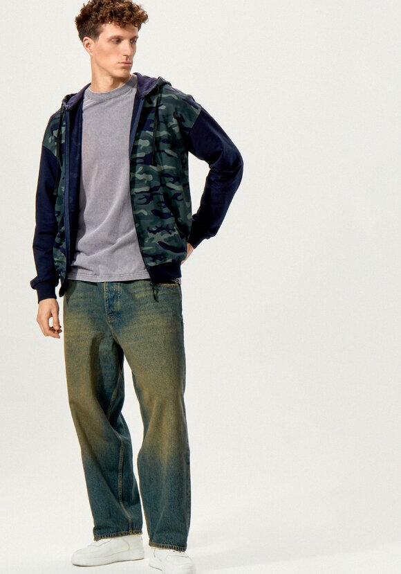 Толстовка с камуфляжным принтом и капюшоном шир.  580, рис. 8