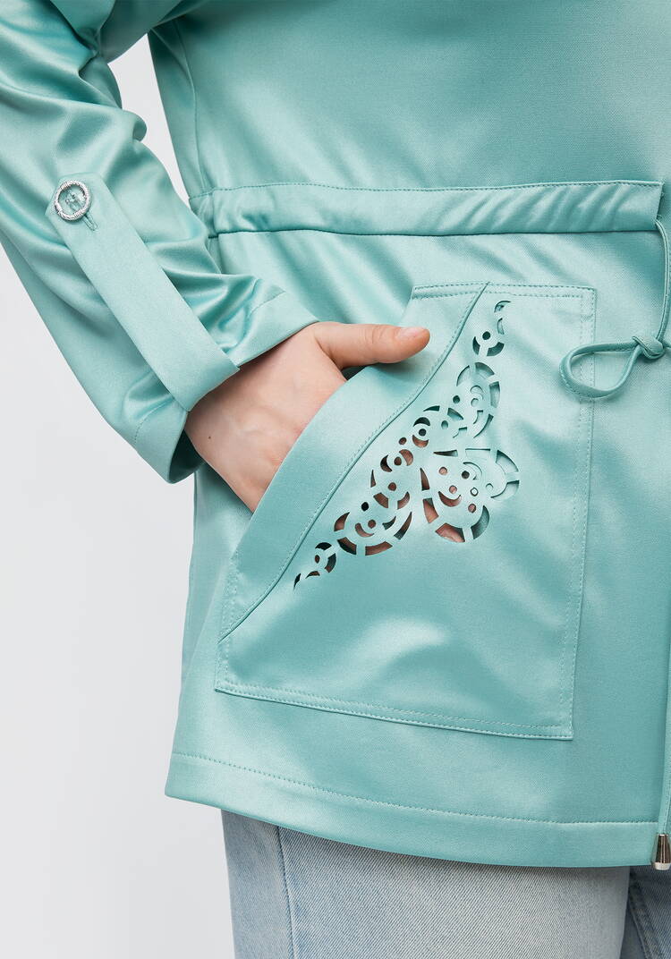 Ветровка с ажурным узором на карманах шир.  750, рис. 20