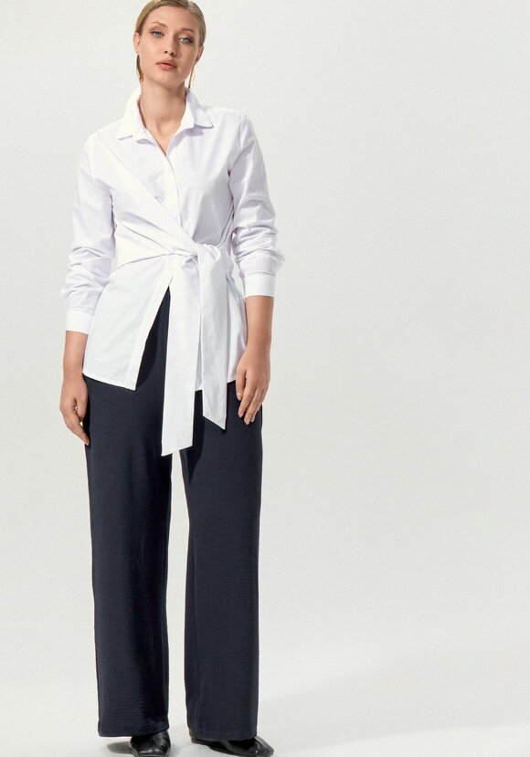 Брюки свободные на резинке по поясу шир.  580, рис. 22