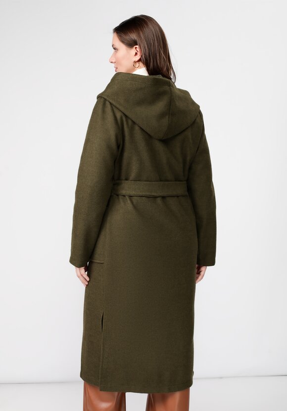 Пальто удлиненное с поясом шир.  580, рис. 26