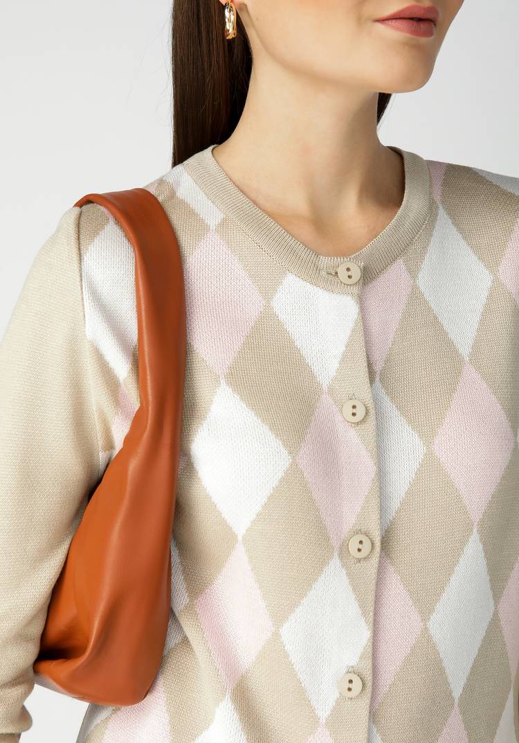 Кардиган с ромбами по полочке и спинке шир.  750, рис. 5