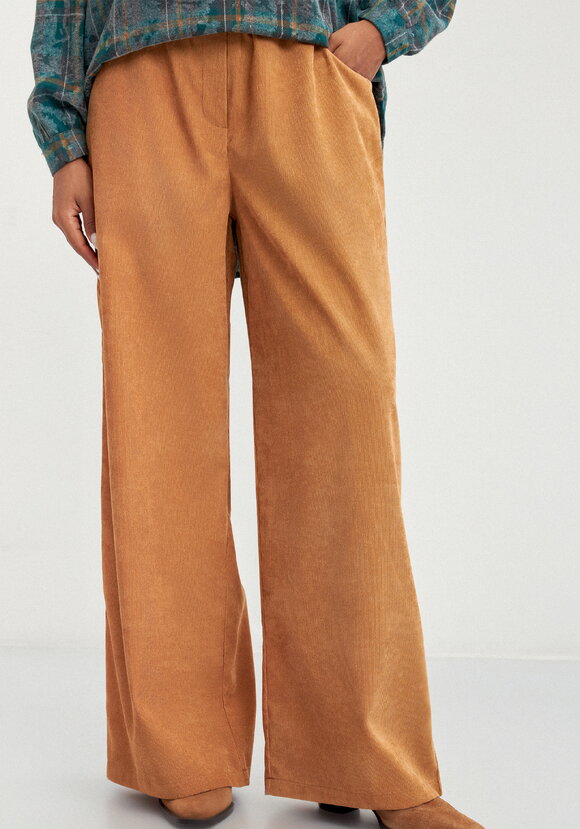 Брюки вельветовые широкие на резинке шир.  580, рис. 18