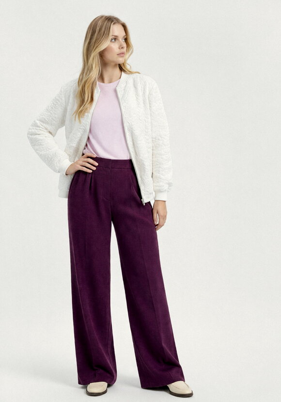 Бомбер из ткани с жаккардовым узором шир.  580, рис. 36