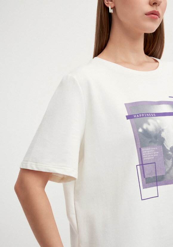 Костюм с флористическим принтом на футболке шир.  580, рис. 24