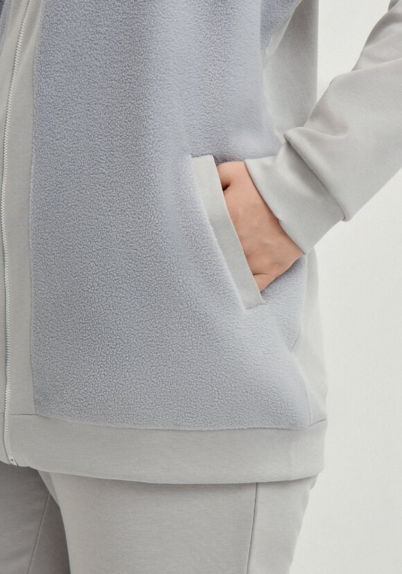 Олимпийка на молнии с капюшоном шир.  580, рис. 13