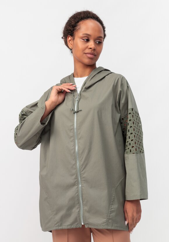 Пыльник Кассандра шир.  580, рис. 1