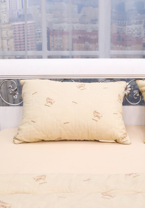 Подушка с овечьей шерстью Золотое руно шир.  580, рис. 4