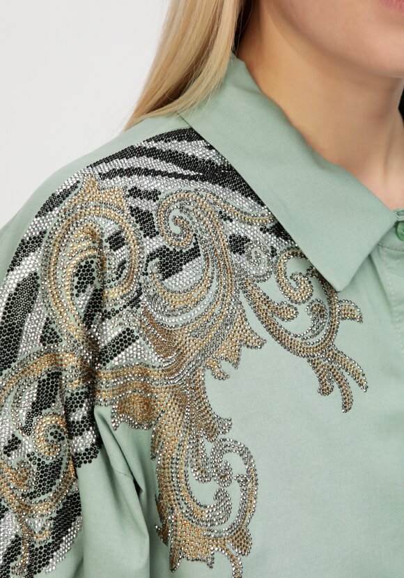 Рубашка Мечта востока шир.  580, рис. 10