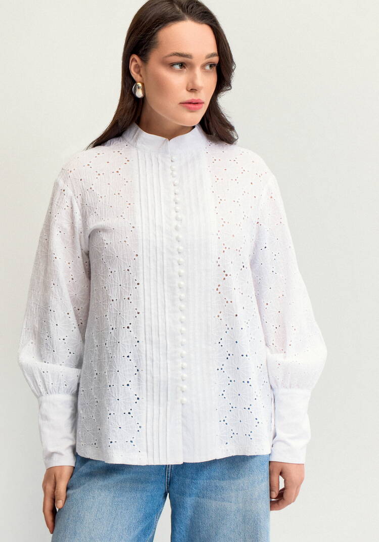 Блуза из шитья с жемчужными пуговицами шир.  750, рис. 27