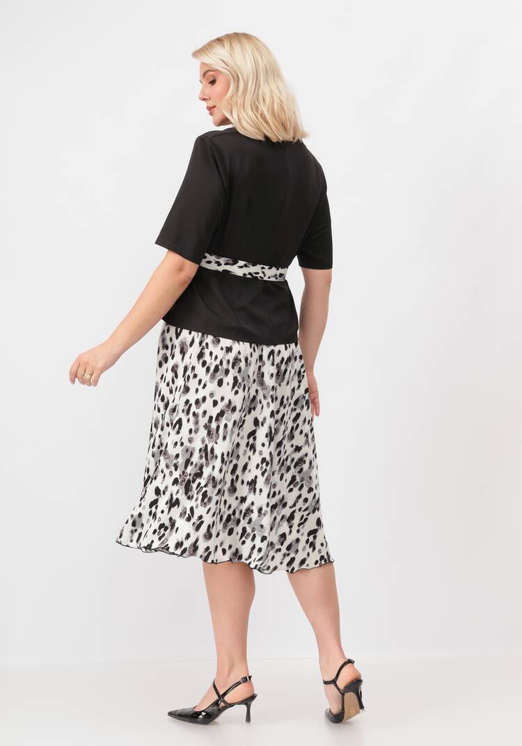 Комплект блуза и юбка с поясом шир.  750, рис. 20