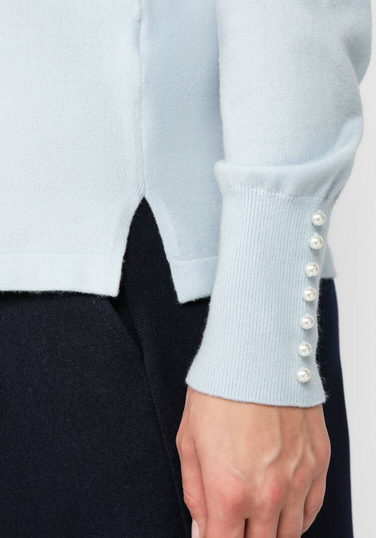 Джемпер с декором из жемчуга по горловине шир.  750, рис. 28