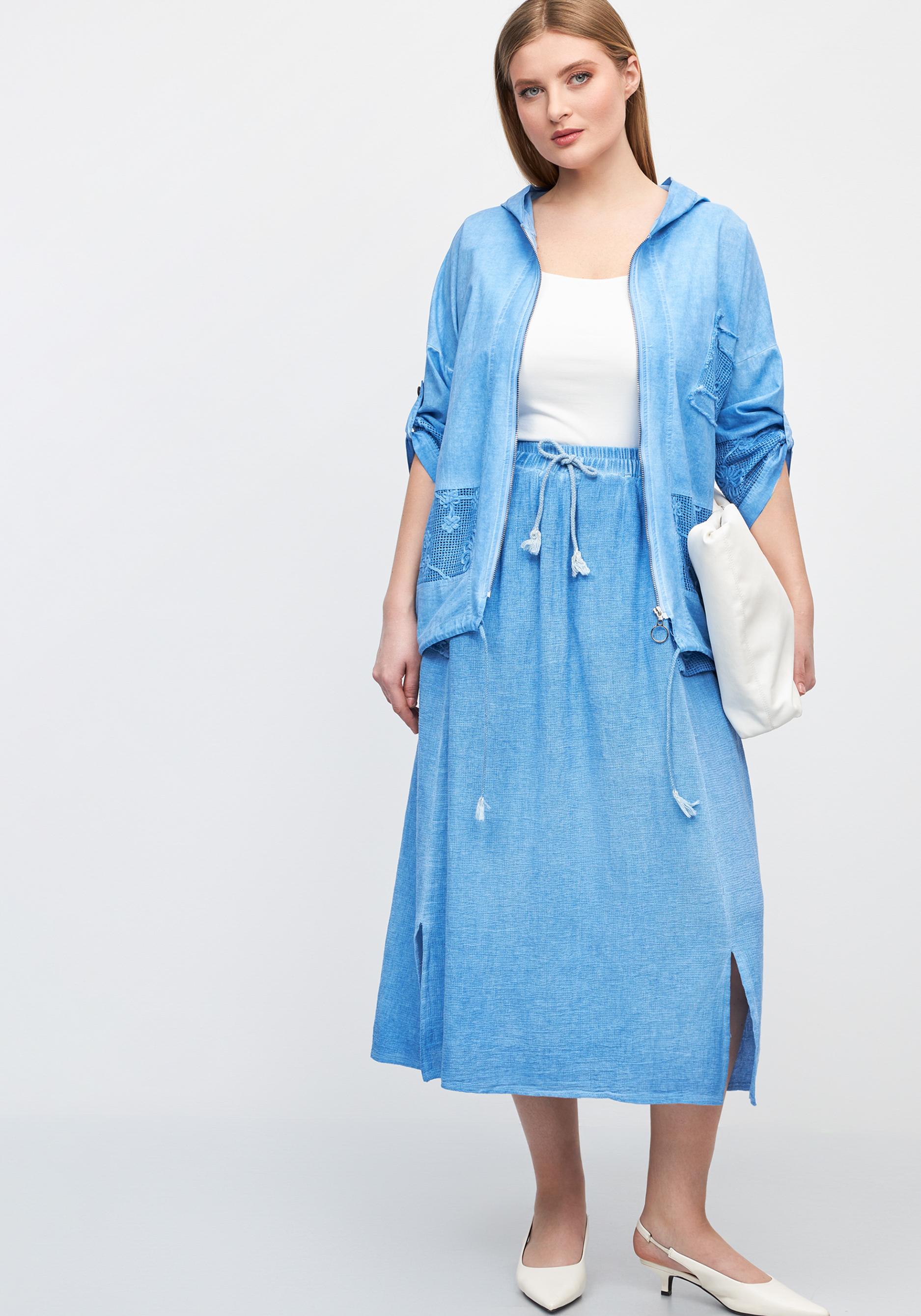 Юбка с фактурными карманами 5499₽