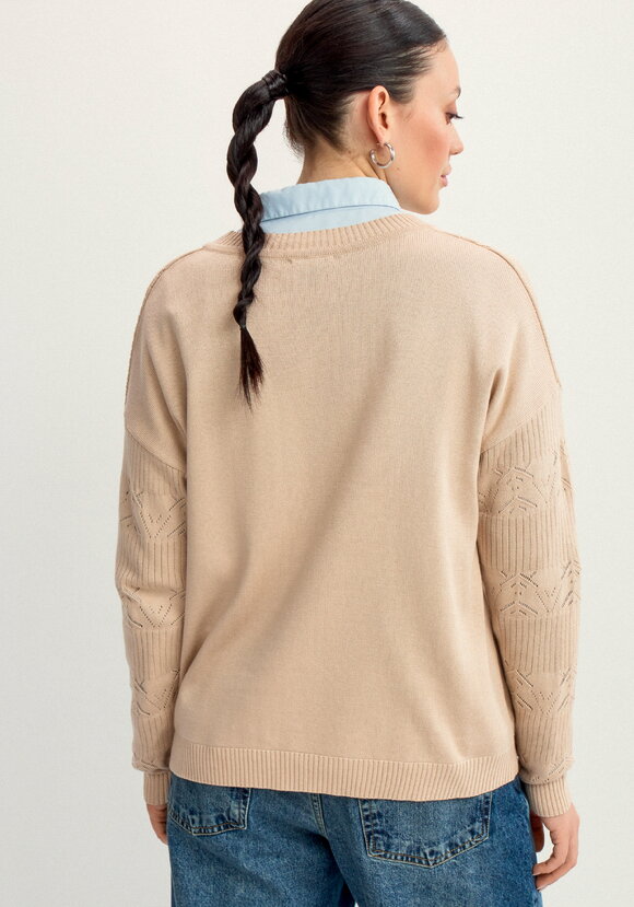 Джемпер с V-образным вырезом ажурный шир.  580, рис. 9