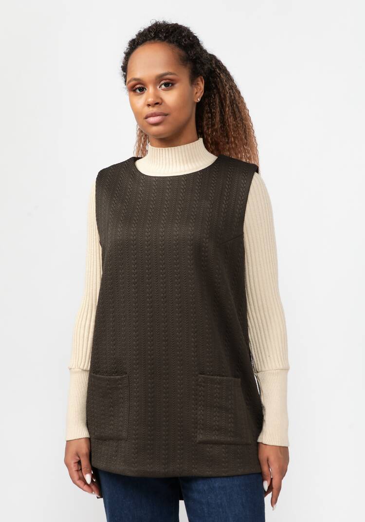 Жилет из фактурной трикотажной ткани шир.  750, рис. 10