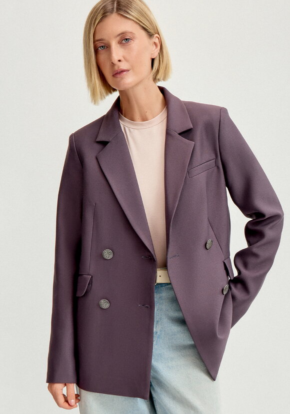 Пиджак на подкладке двубортный шир.  580, рис. 23