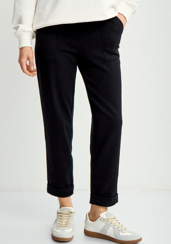 Брюки на широкой эластичной резинке шир.  580, рис. 23