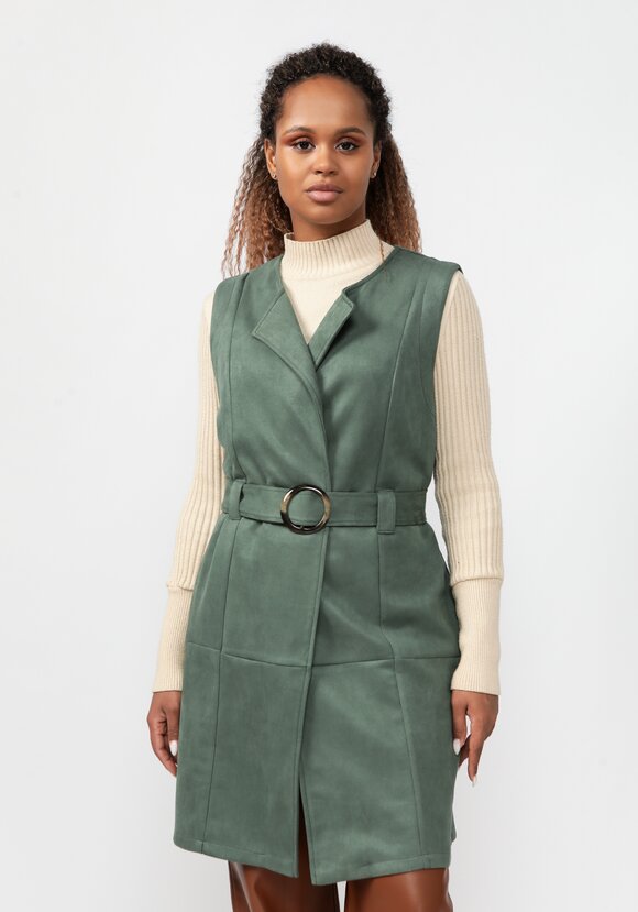 Жилет из экозамши с воротником апаш шир.  580, рис. 1