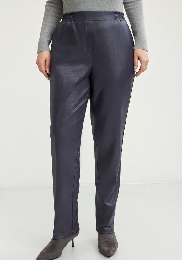 Брюки прямые с кантами по бокам шир.  580, рис. 11