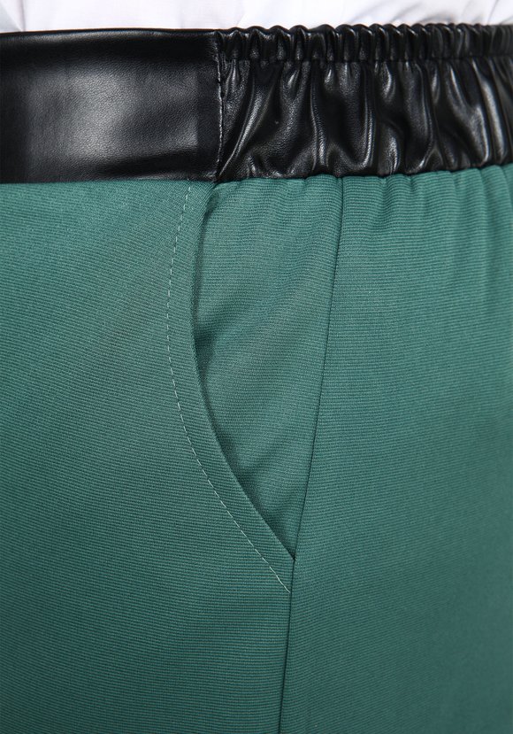 Брюки с поясом из эко-кожи шир.  580, рис. 8