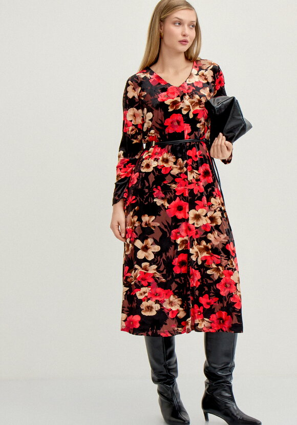 Платье бархатное с цветочным принтом шир.  580, рис. 1