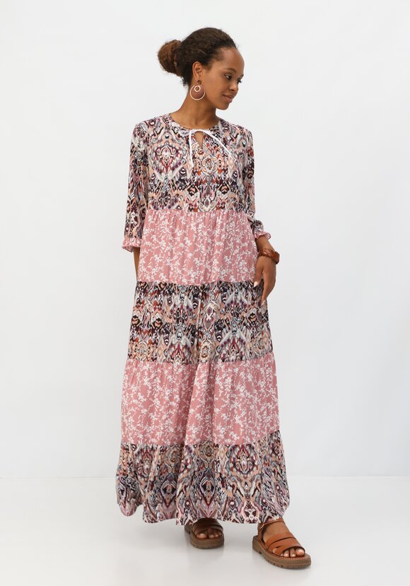 Платье с ярусами и комбинированным принтом шир.  580, рис. 8