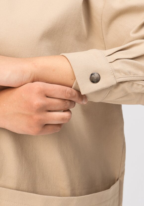 Пиджак с боковыми накладными карманами шир.  580, рис. 7