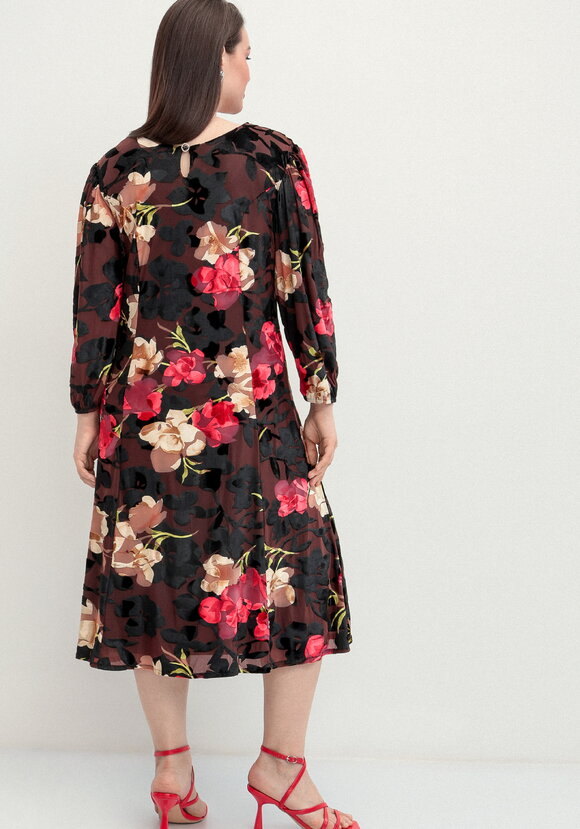 Платье с декором и цветочным принтом шир.  580, рис. 3
