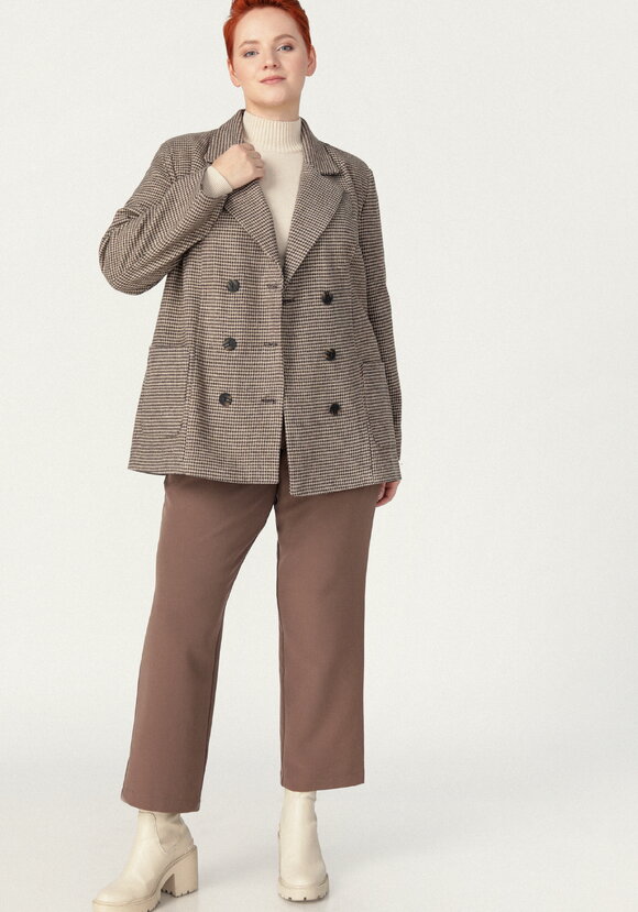 Жакет Строгий комфорт шир.  580, рис. 17