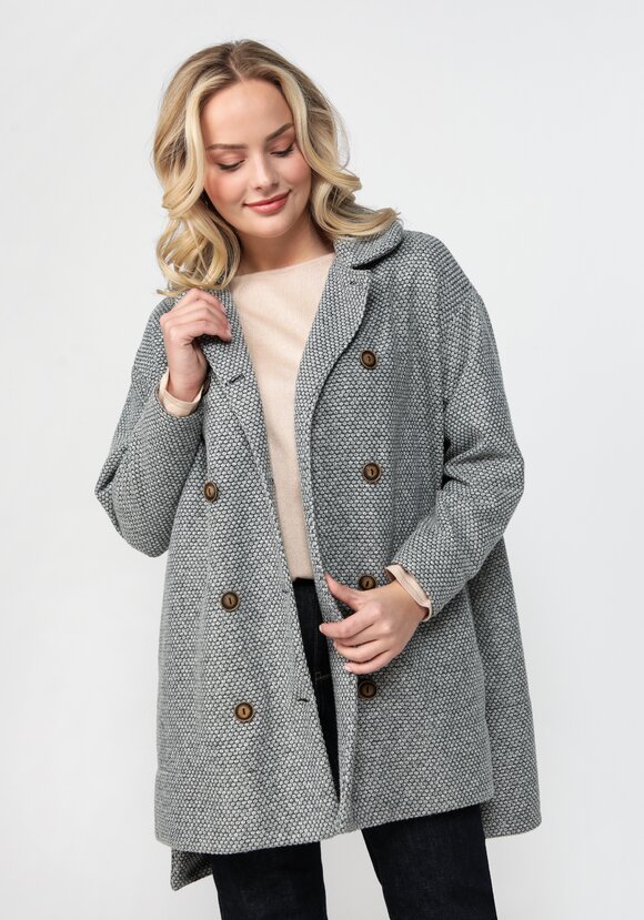 Полупальто свободного кроя шир.  580, рис. 12