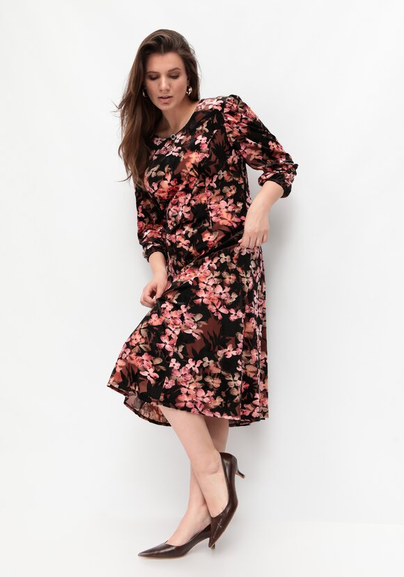 Платье из бархата с цветочным принтом шир.  580, рис. 15