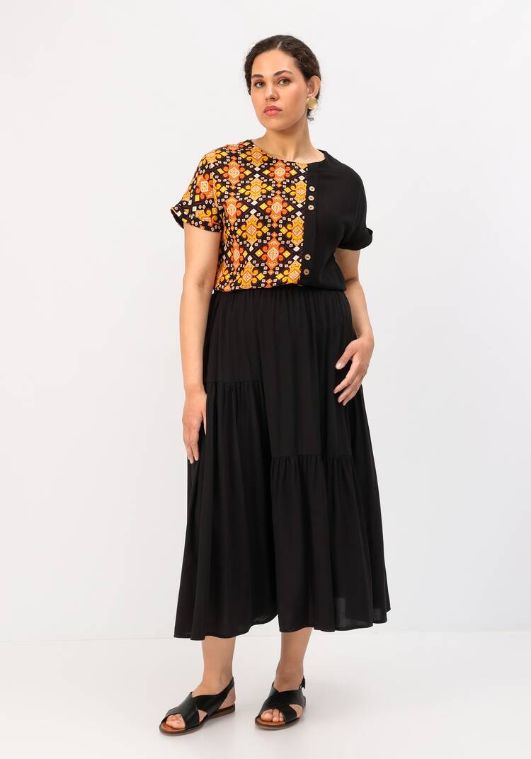 Блуза с асимметричной вставкой шир.  750, рис. 17