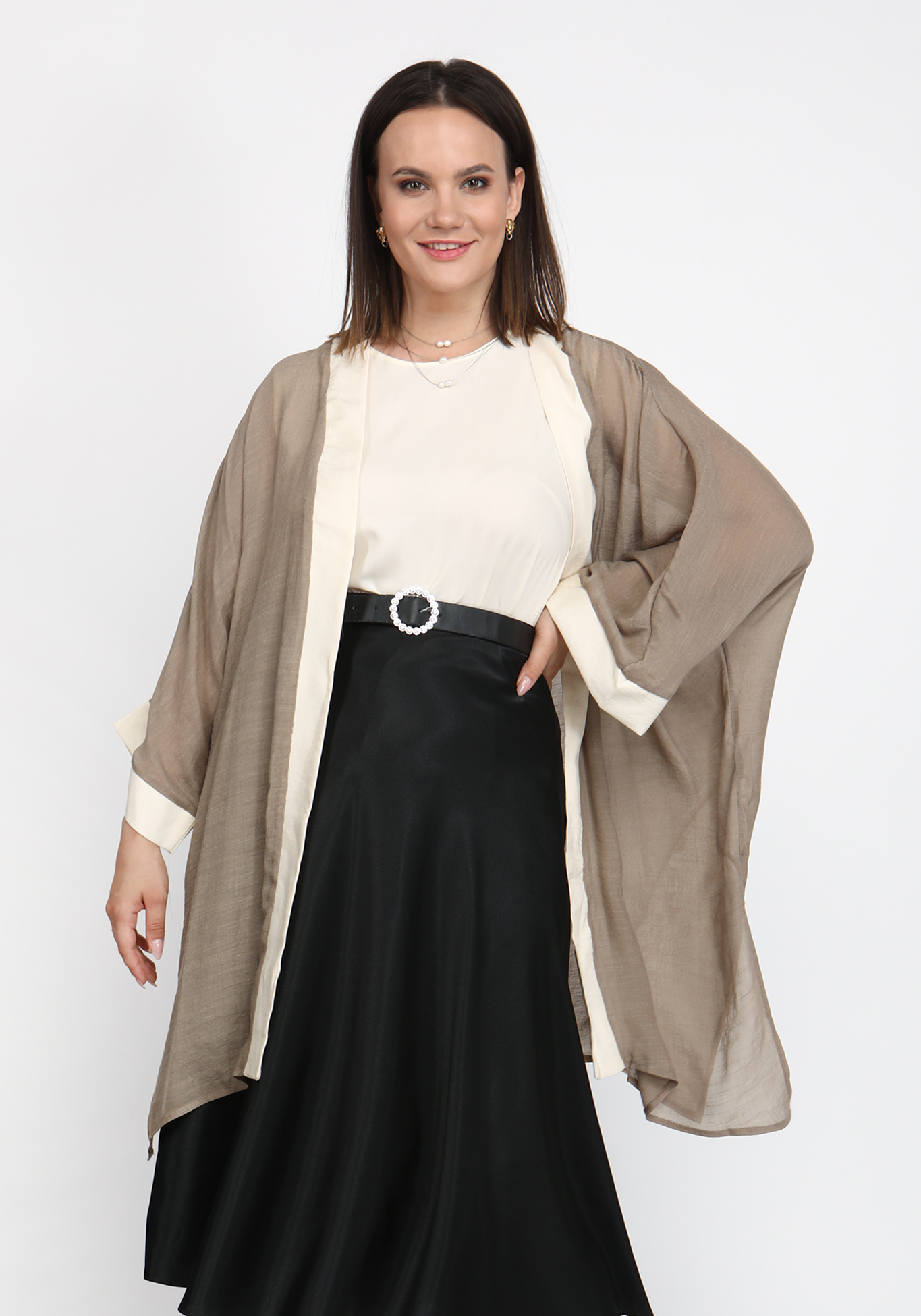 Кардиган-накидка из прозрачной ткани