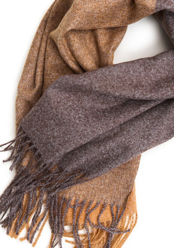 Платок Славяна шир.  580, рис. 20