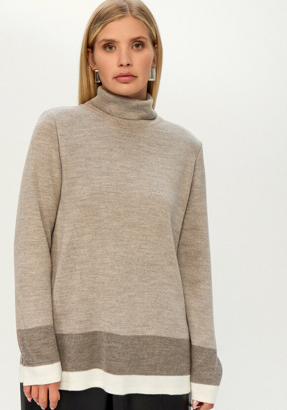 Свитер женский с контрастными полосами шир.  580, рис. 24